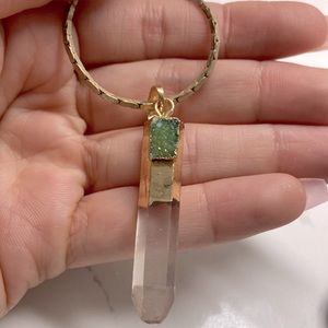 VINTAGE NECKLACE GENUINE QUARTZ